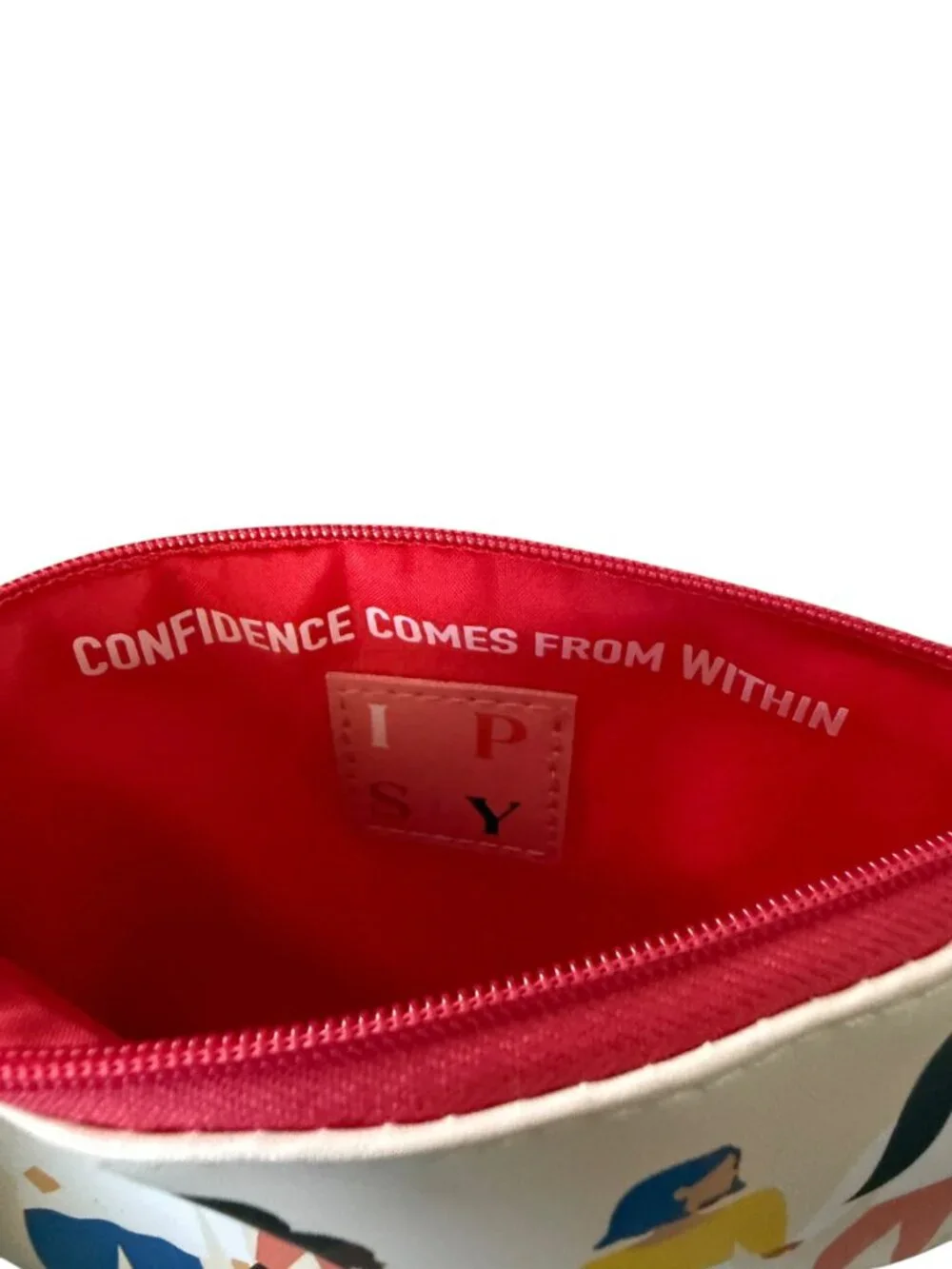 IPSY cream colored zippered cosmetic bag pouch with red interior